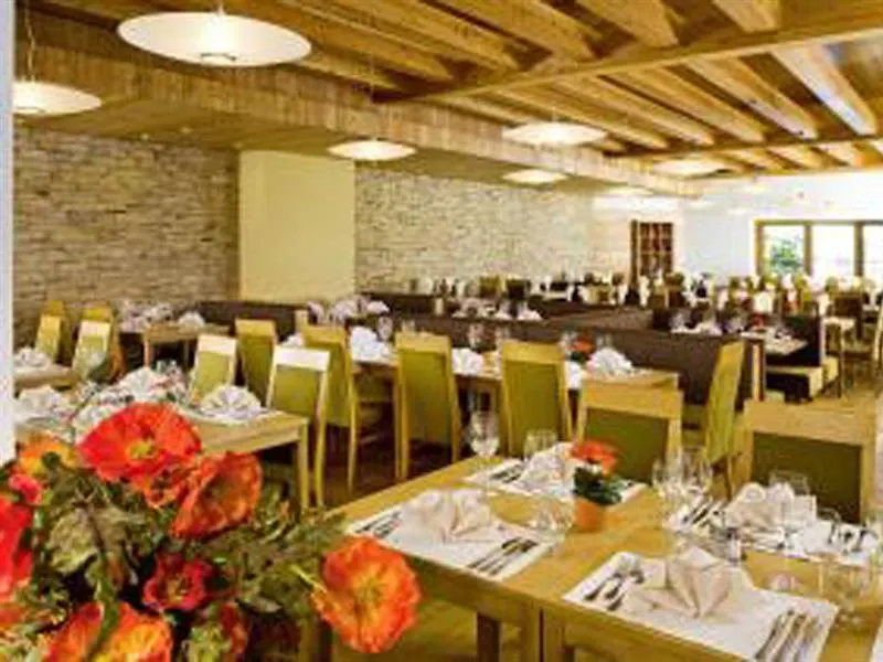 Hotel Bon Alpina Innsbruck 3*,  Austria